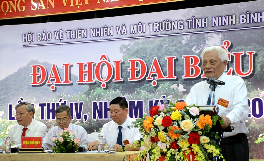 PGS.TS.[-]Đỗ[-]Văn[-]Dung[-]được[-]bầu[-]làm[-]Chủ[-]tịch[-]Hội[-]Bảo[-]vệ[-]Thiên[-]nhiên[-]và[-]Môi[-]trường[-]tỉnh[-]Ninh[-]Bình